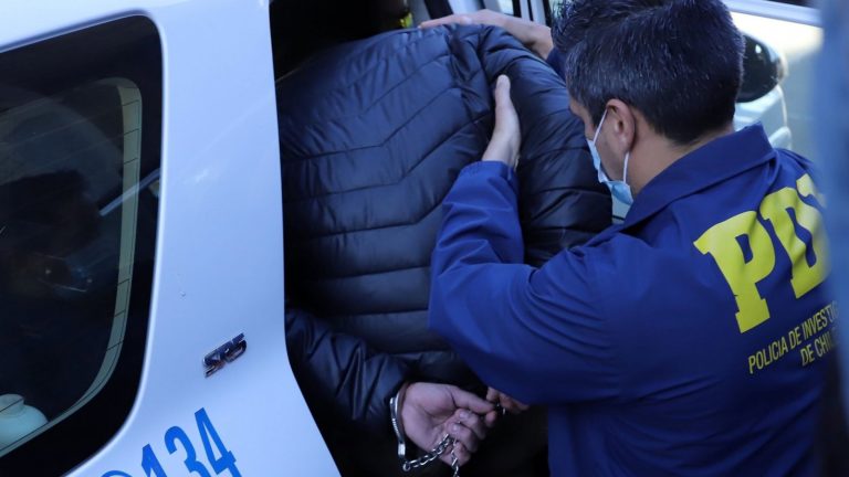 Region de Tarapacá #PozoAlmonte Joven mata a golpes a su hermano de 22 años tras una discusión en su casa: decretan prisión preventiva