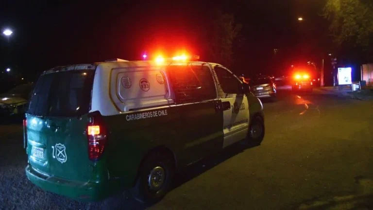 Region Metropolitana #Quilicura : Delicuentes intentaron robar cajero automático en Quilicura