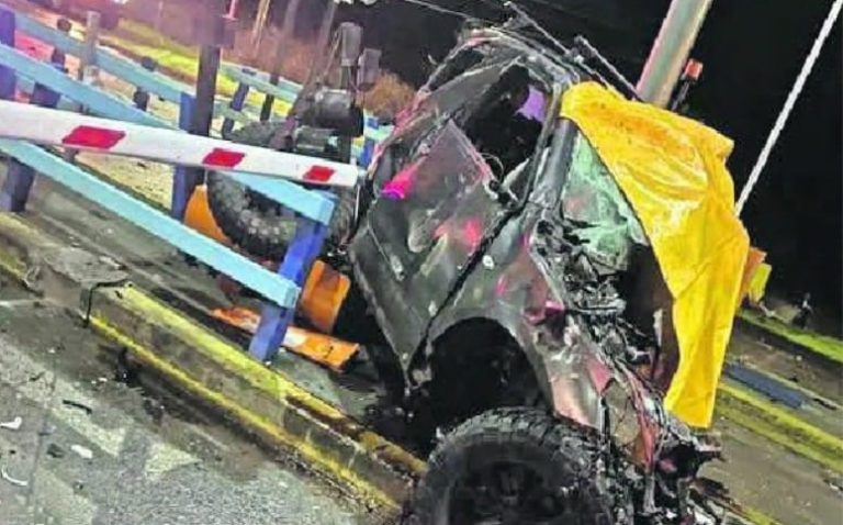 Lautaro : Conductor fallece tras estrellar su vehículo contra peaje lateral de Lautaro