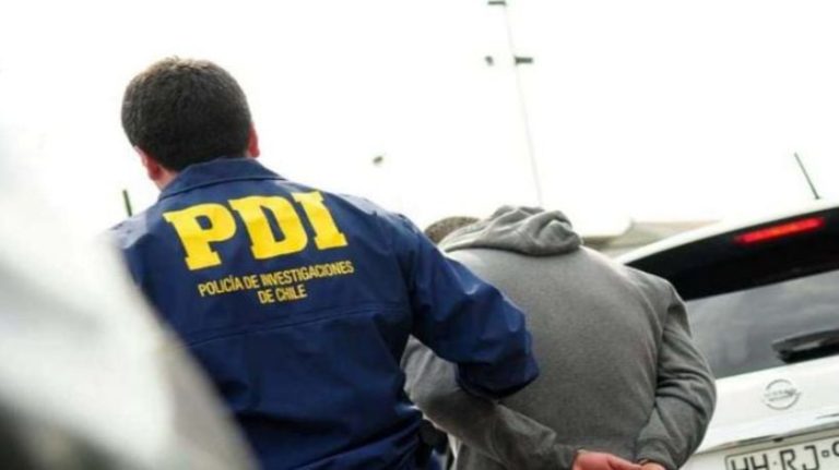 #Victoria : Dos personas detenidas por adeudar más de 30 millones en pensiones de alimentos