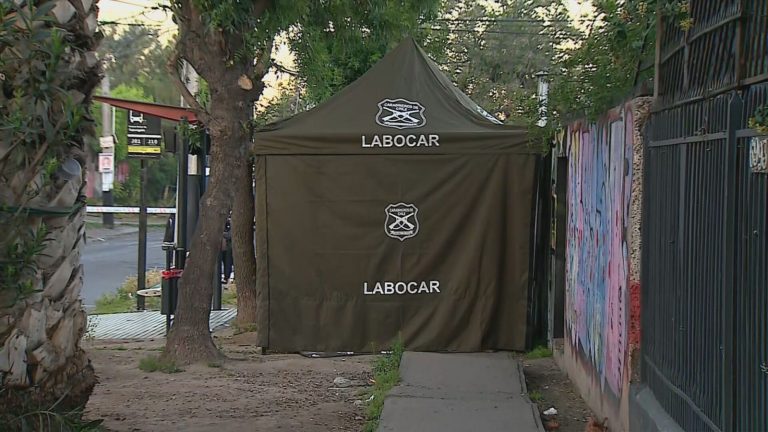 Región Metropolitana #LoPrado : Hombre fue asesinado a balazos a pasos de paradero en Lo Prado